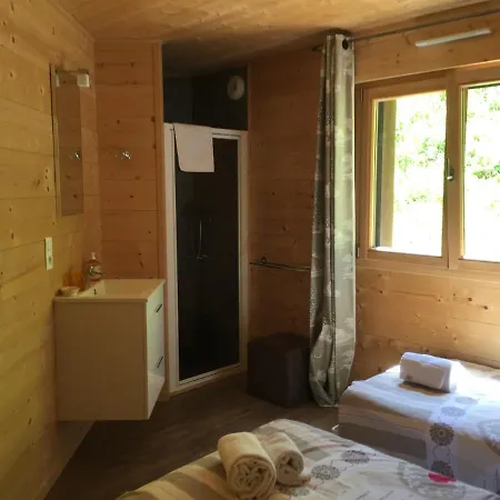 La Combe Appartement *